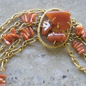 Vintage💥Gold Tone Necklace with Pale Salomon Coral and clip earrings
